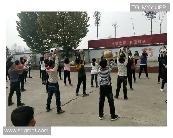 赵琳娜足球明星的崛起与奋斗历程揭秘她如何改变女性足球的未来 赵琳娜足球明星的崛起与奋斗历程揭秘她如何改变女性足球的未来