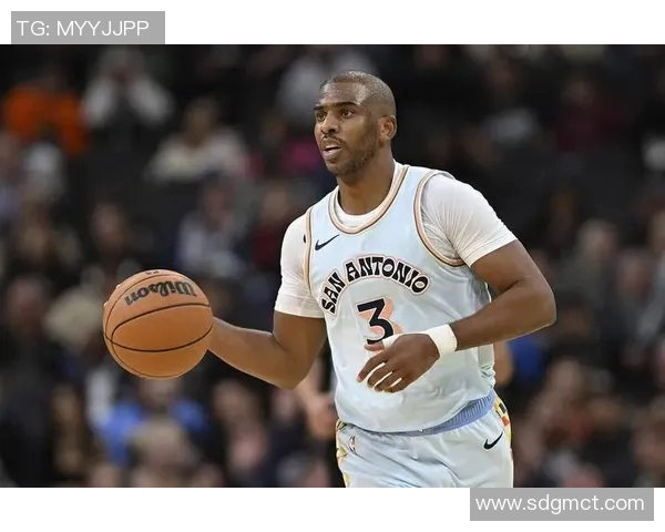 克里斯保罗:NBA赛场上的智者与领袖之路 克里斯保罗:NBA赛场上的智者与领袖之路