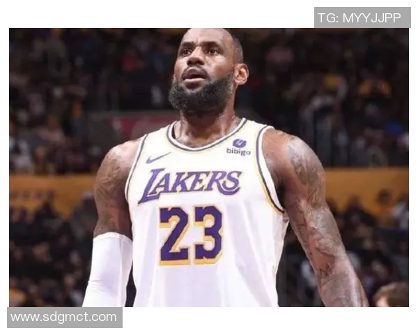 篮球明星天生的背后故事与奋斗历程揭秘